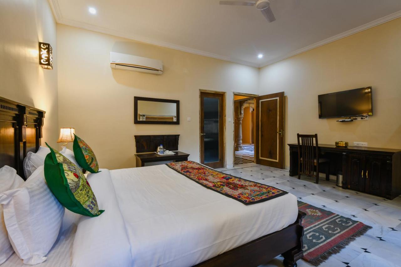 Hotel Dev Garh ไจซัลเมอร์ ภายนอก รูปภาพ